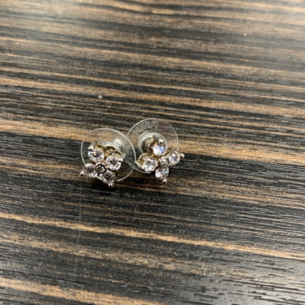Swarovski flower earrings